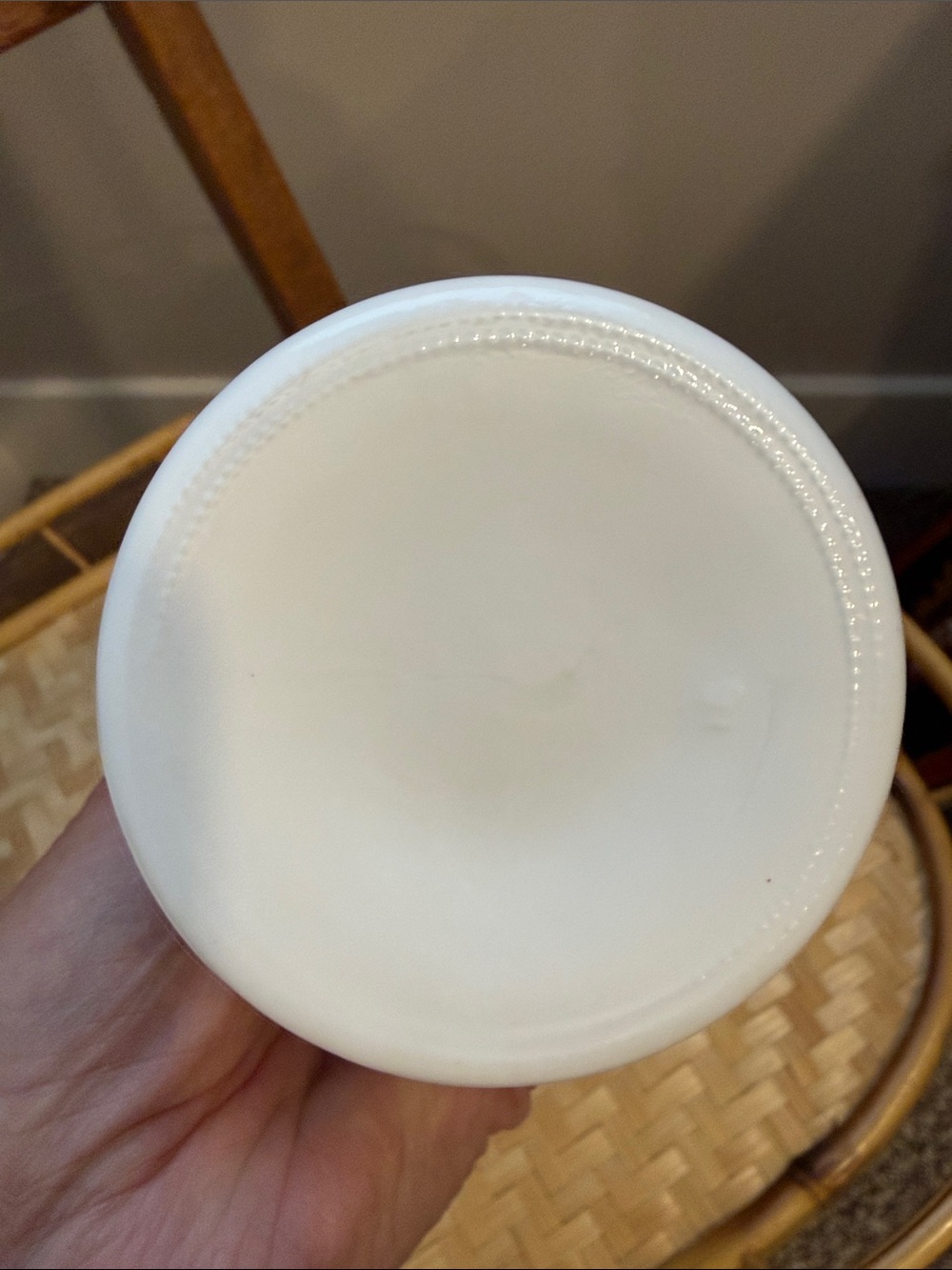 White Milk Glass Bud Vase Set Different Sizes - Picture 4 of 12